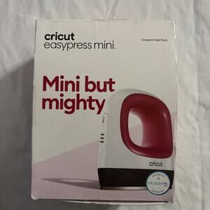 Cricut 2007468 Easy Press Mini Compact Heat Press raspberry